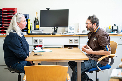 Coacht Marc Mölkner: Martina Stumpf vom Integrationsfachdienst beim Frankfurter Verein mit Klaus Denninger. Martina Stumpf mit Chef Klaus Denninger.